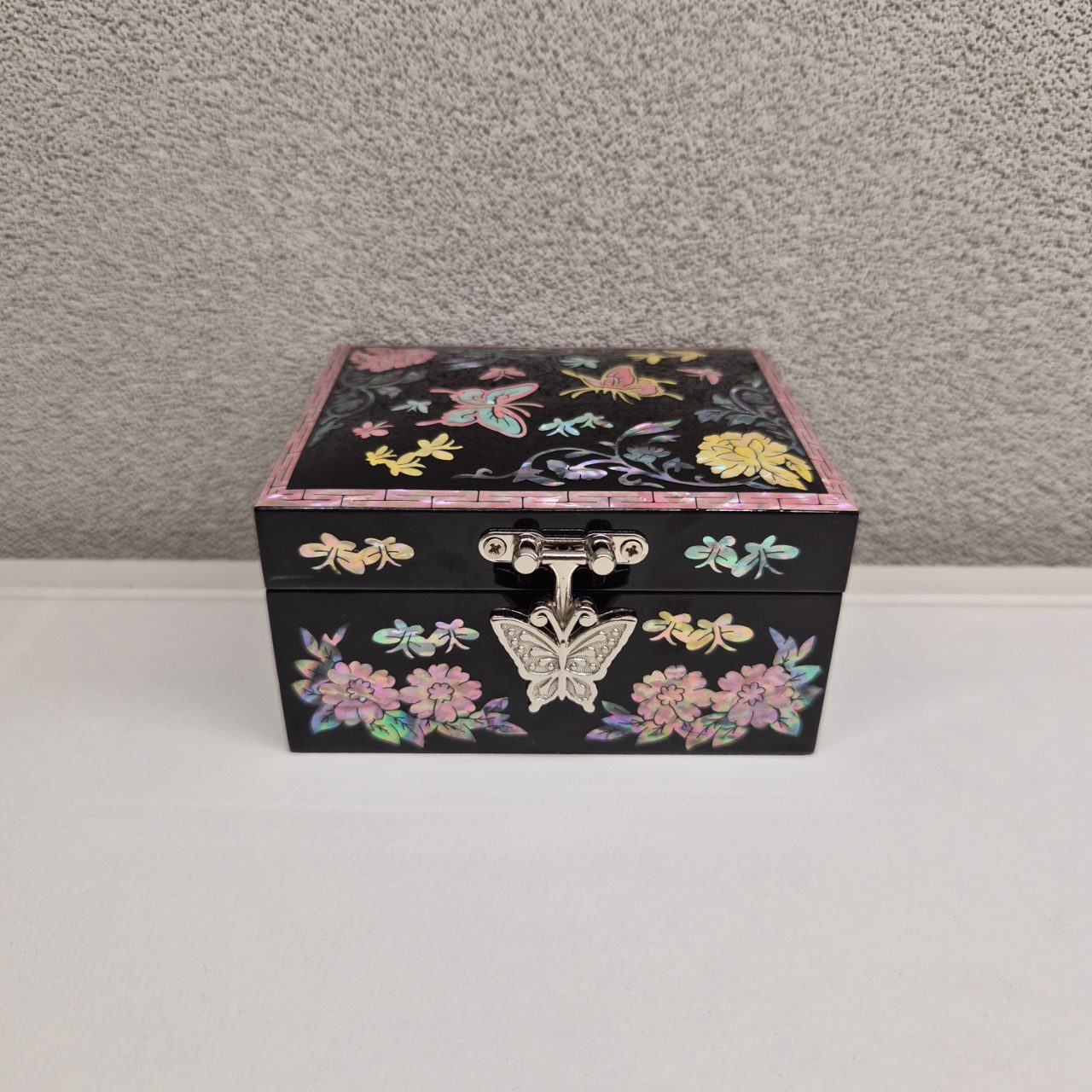 Mother-of-pearl) crane mother-of-pearl chest (small)