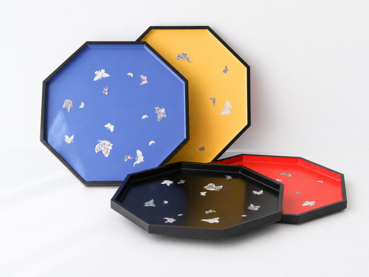 Mother-of-pearl tray
